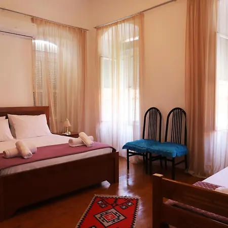 Bed & Breakfast V. Doga Berat